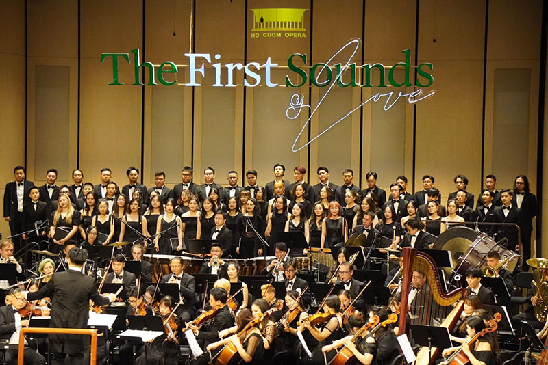 Gió Xanh biểu diễn tại Hoà nhạc “The First Sounds of Love” – Nhà hát Hồ Gươm 